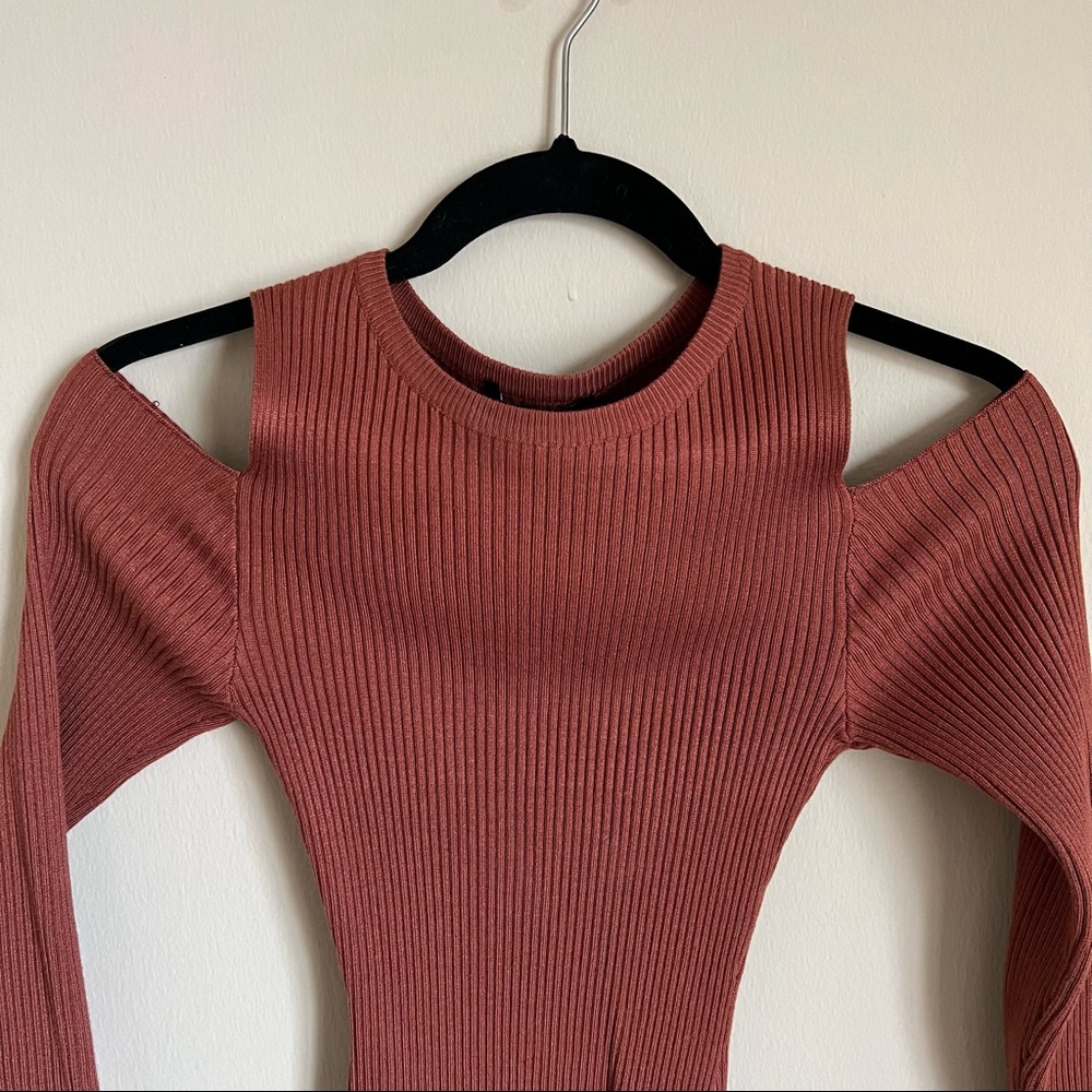 Knit Cold Shoulder Ribbed Bodysuit - Picture 11 of 12